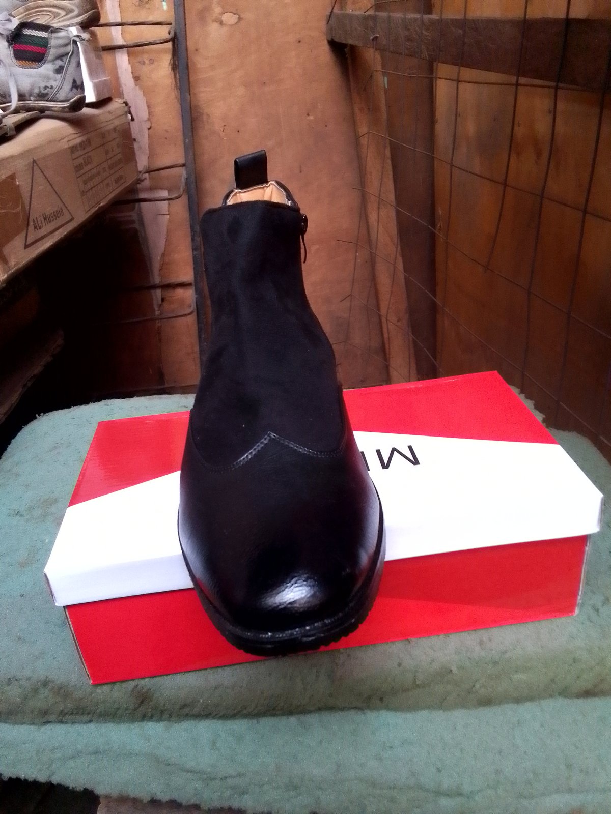 Black Victorian Chelsea Boot