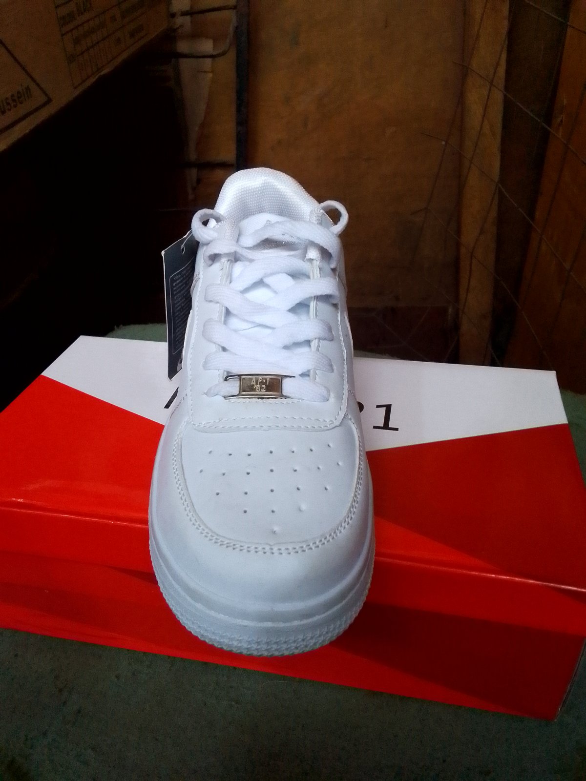 White Nike Air Force 1