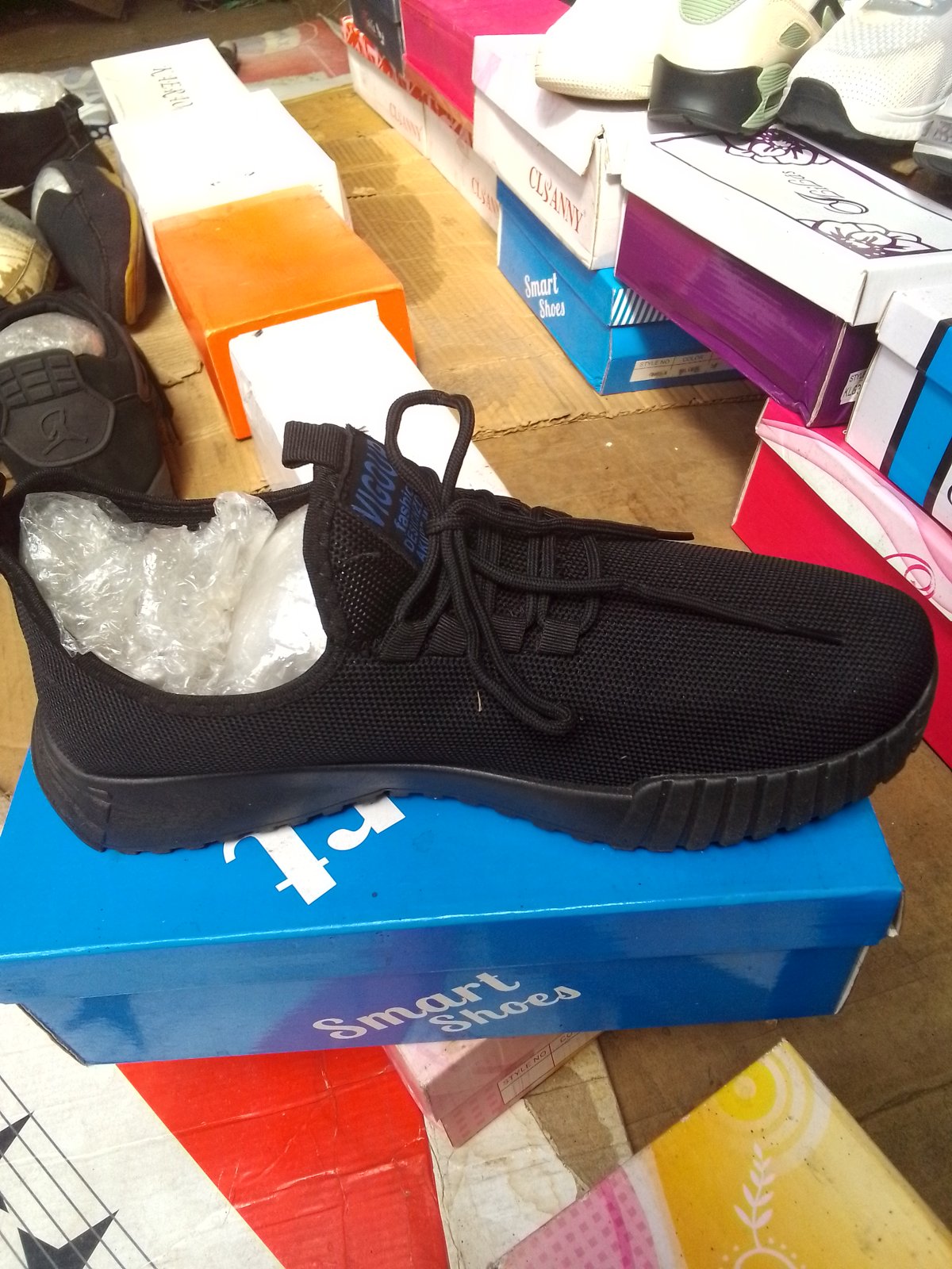 Yeezy 350 Boost V2 "Black Blue"