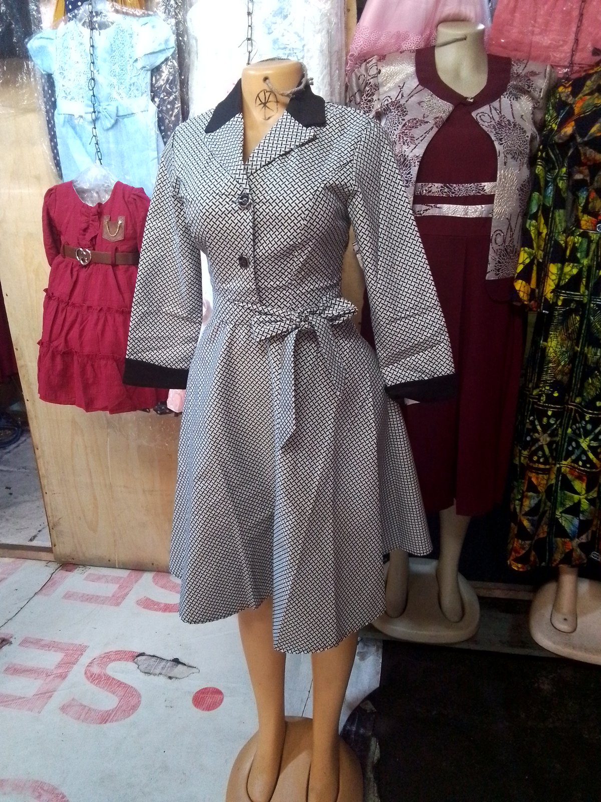 Women's Black & White Patterned Maxi Dress