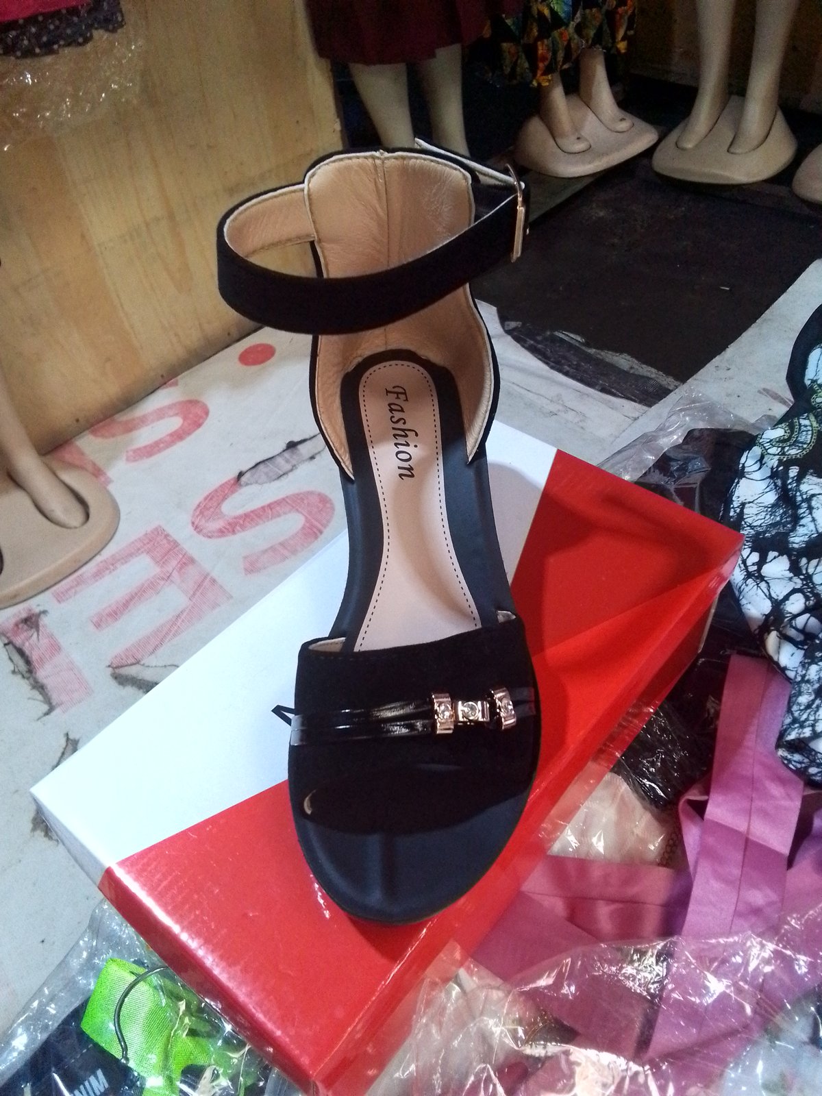 Heels Steve & Co