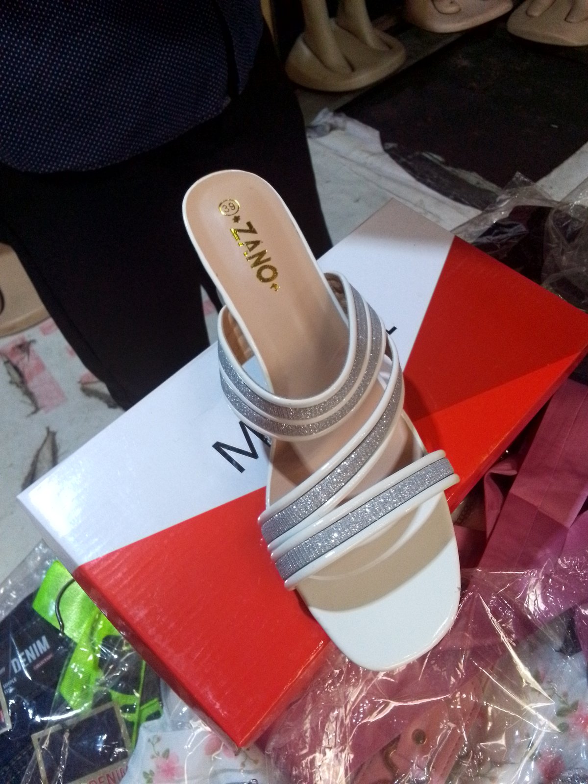 Fld Heels